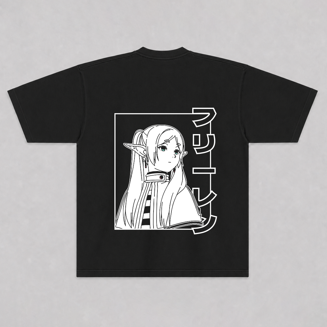 Camiseta Oversized Frieren preta — costas